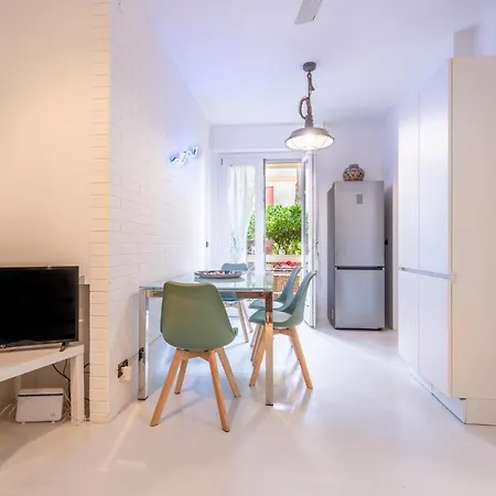 Aquamarine Paradise Apartment *
